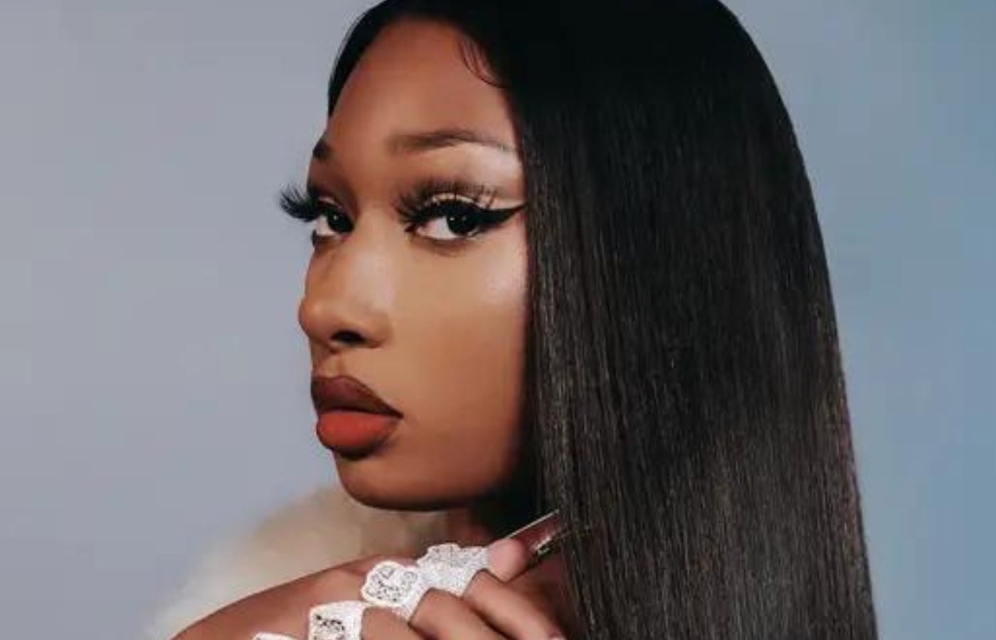 Megan Thee Stallion Divulga Tracklist De Seu Novo álbum "TRAUMAZINE"