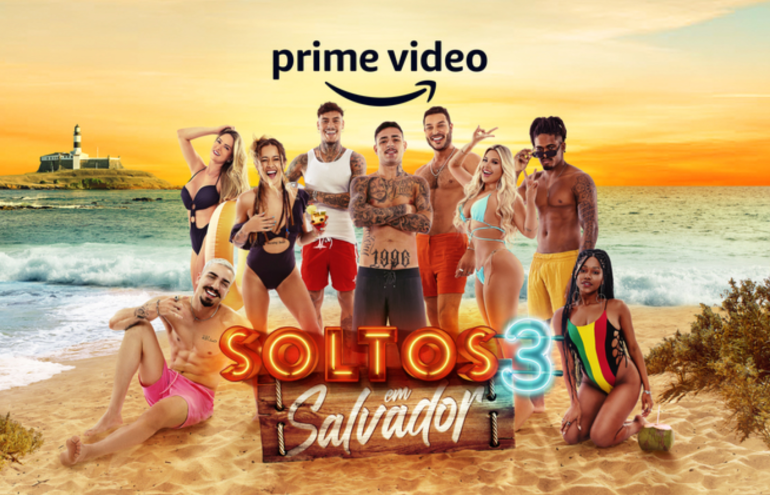 O Prime Video divulgou nesta terça-feira (24) o cartaz e o trailer oficiais da terceira temporada do reality show brasileiro Original Amazon Soltos em Salvador. O trailer adianta para o público o clima de festa, pegação e tensões que os participantes viverão durante oito episódios inéditos, com 45 minutos de duração cada, que irão ao ar a partir de 24 de fevereiro exclusivamente no Prime Video Brasil.