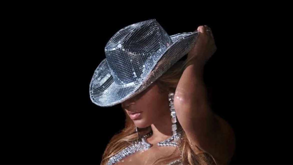 Beyoncé está de passagem comprada em rumo ao Brasil e deve desembarcar por aqui entre março e abril de 2024. A informação foi anunciada pelo jornalista José Noberto Flesch nesta sexta-feira (28).