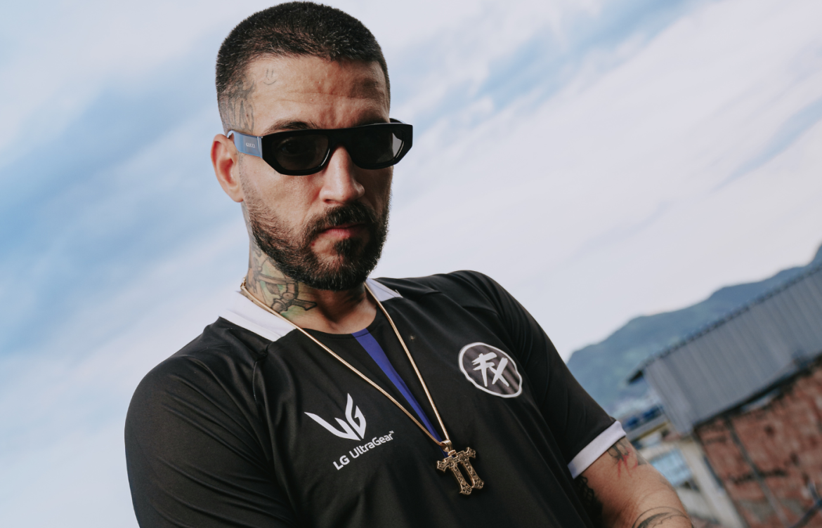  Felipe “brTT” Gonçalves é o novo influenciador do Fluxo, uma das maiores organizações de esports do Brasil.