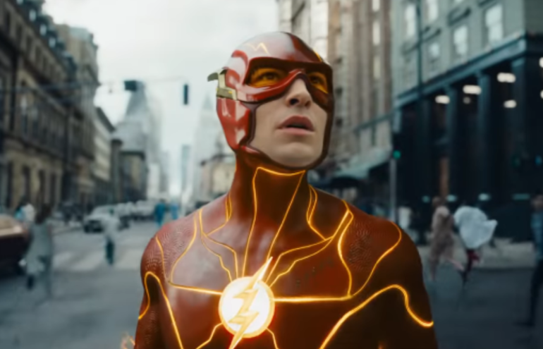 Dirigido por Andy Muschietti, o mesmo de “It - A Coisa” e “Mama”, "The Flash" ganhou um novo trailer para chamar de seu. A produção chega aos cinemas em 15 de junho deste ano e garante muitas viagens ao tempo.