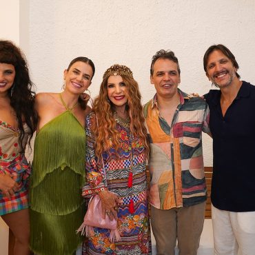 Livia Mattos, Mariana Aydar, Elba Ramalho, Marcelo Caldi e Carlos Prazeres - (Foto: Rafa Rocha)