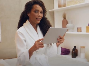 Atriz é embaixadora da marca