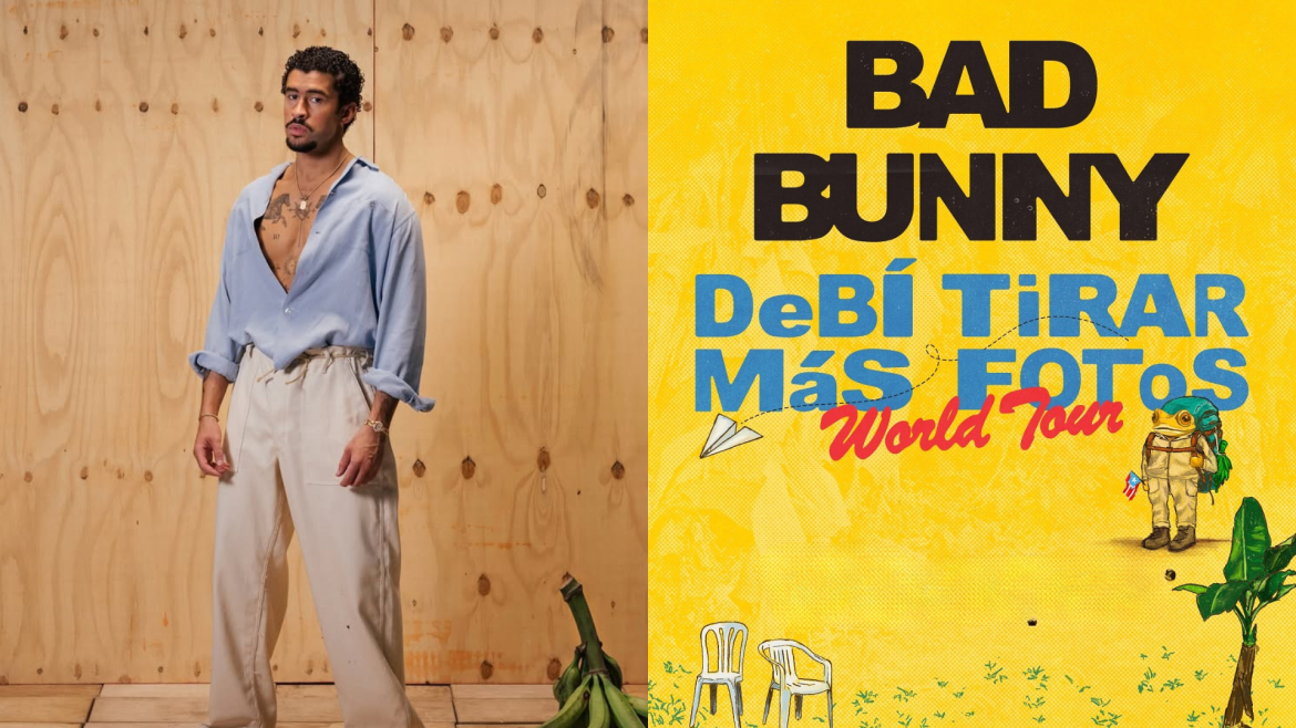 A imagem à esquerda mostra o cantor Bad Bunny em um cenário simples, com uma parede de madeira ao fundo. Ele veste uma camisa azul clara de mangas longas, aberta na parte superior para revelar tatuagens no peito, e calças largas de tom claro. O look casual e relaxado combina com sua postura de confiança enquanto ele encara a câmera. À direita, o pôster de sua turnê mundial, "DeBÍ TIRAR Más FOTOS", destaca-se com cores vibrantes e um design divertido, com elementos gráficos como um avião de papel e uma figura estilizada de um sapo, criando uma atmosfera descontraída e criativa.