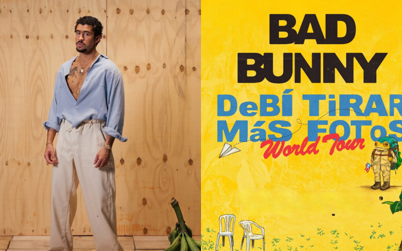 A imagem à esquerda mostra o cantor Bad Bunny em um cenário simples, com uma parede de madeira ao fundo. Ele veste uma camisa azul clara de mangas longas, aberta na parte superior para revelar tatuagens no peito, e calças largas de tom claro. O look casual e relaxado combina com sua postura de confiança enquanto ele encara a câmera. À direita, o pôster de sua turnê mundial, "DeBÍ TIRAR Más FOTOS", destaca-se com cores vibrantes e um design divertido, com elementos gráficos como um avião de papel e uma figura estilizada de um sapo, criando uma atmosfera descontraída e criativa.