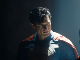 Nesta quinta-feira (22), a Warner Bros. divulgou um teaser inédito do aguardado filme Superman, dirigido por James Gunn.