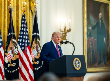 Eua bombardeia ira donald trump