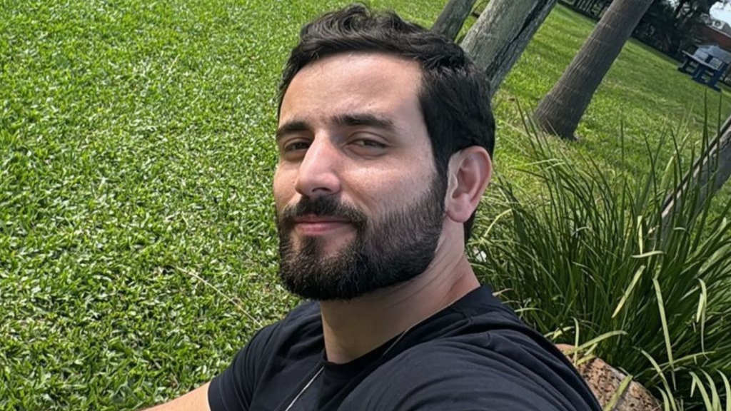 Matteus Amaral se pronunciou após a repercussão de notícias que envolvem uma suposta fraude para ingresso na faculdade por meio de cotas raciais em 2014.