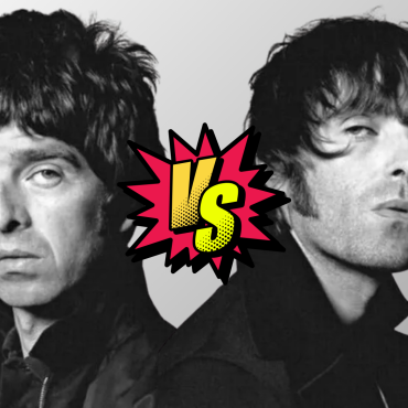 Noel Gallagher (esq.) e Liam Gallagher (dir.), do Oasis. • Divulgação/David Bailey