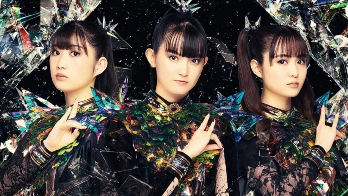 BABYMETAL-NOVO-ALBUM-METAL-FORTH_UPDATECHARTS