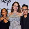 Zahara e Maddox, filhos de Angelina Jolie e Brad Pitt, AVANÇARAM no processo para RETIRAR oficialmente o sobrenome “Pitt” de seus nomes legais