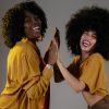 Alhocca e Dhi Ribeiro celebram a alegria e a cultura brasileira no divertido pagode “Desculpinhas”